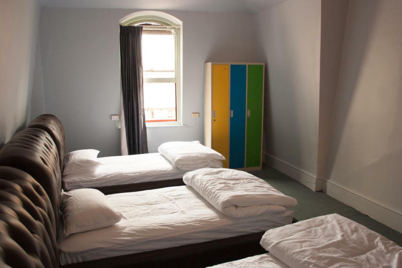 Backpackers Imperial Hotel Hobart Exterior photo