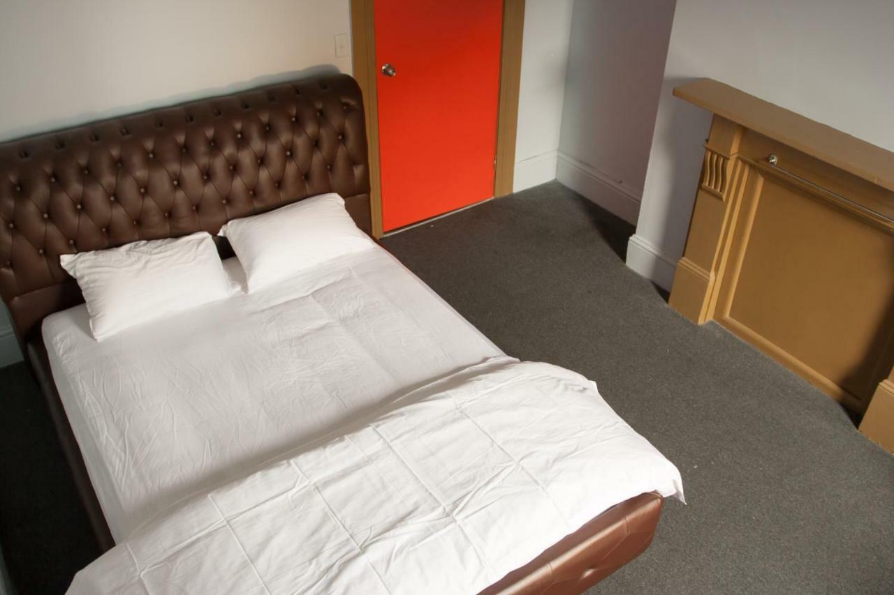 Backpackers Imperial Hotel Hobart Exterior photo