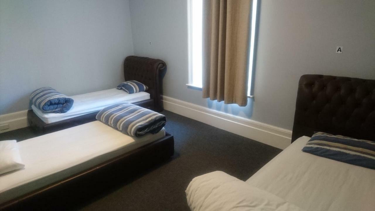 Backpackers Imperial Hotel Hobart Exterior photo
